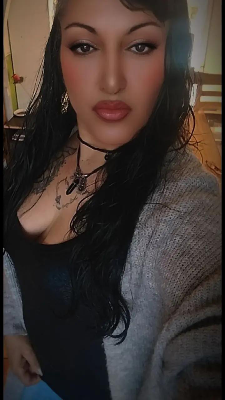 @morenita ✌️💋