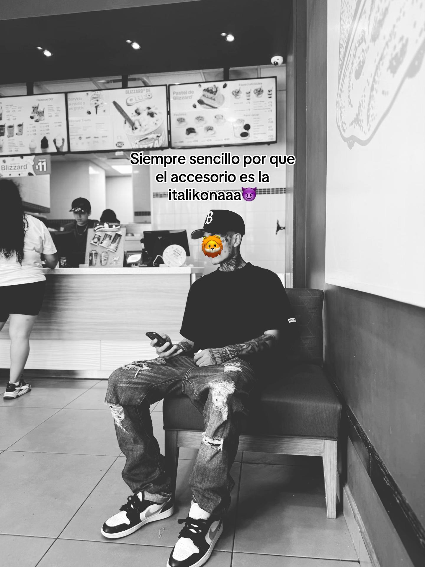 @𝒦