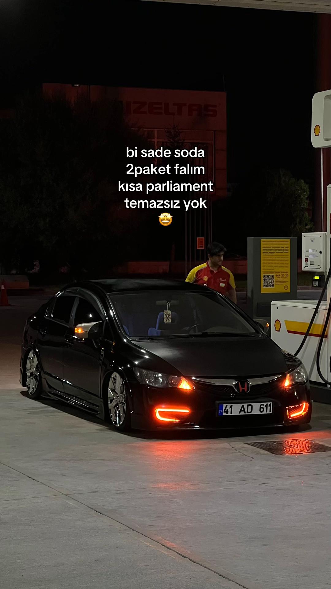 @😉