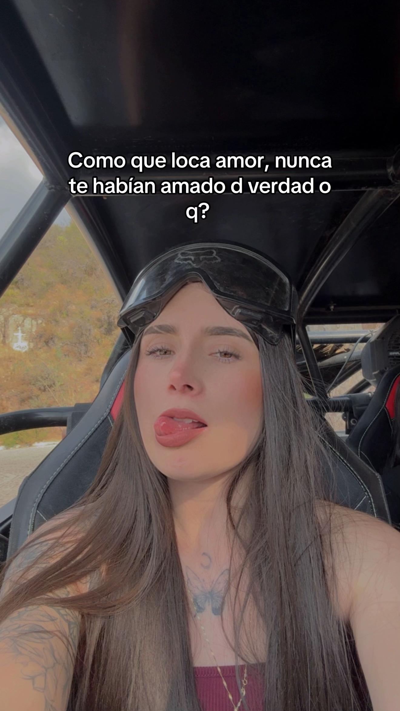 @Angeles 🦋🤠
