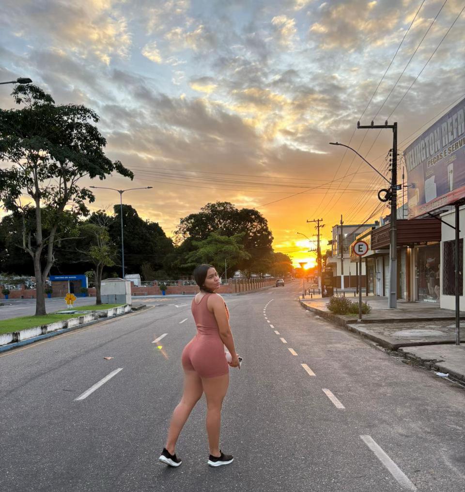 @✨