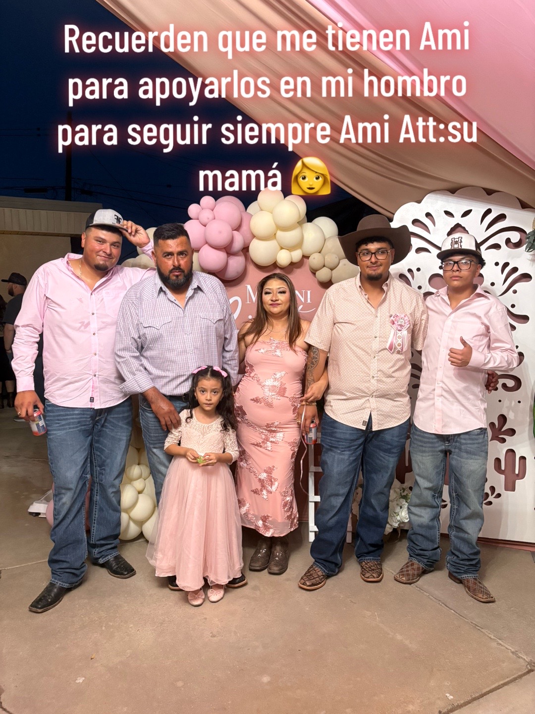 @Yessenia Nunez A 👩❤️👩🍁🦋