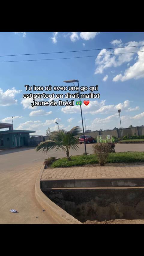 @𝑙𝑖𝑙 𝑚𝑤𝑎𝑏𝑖 💸🤑