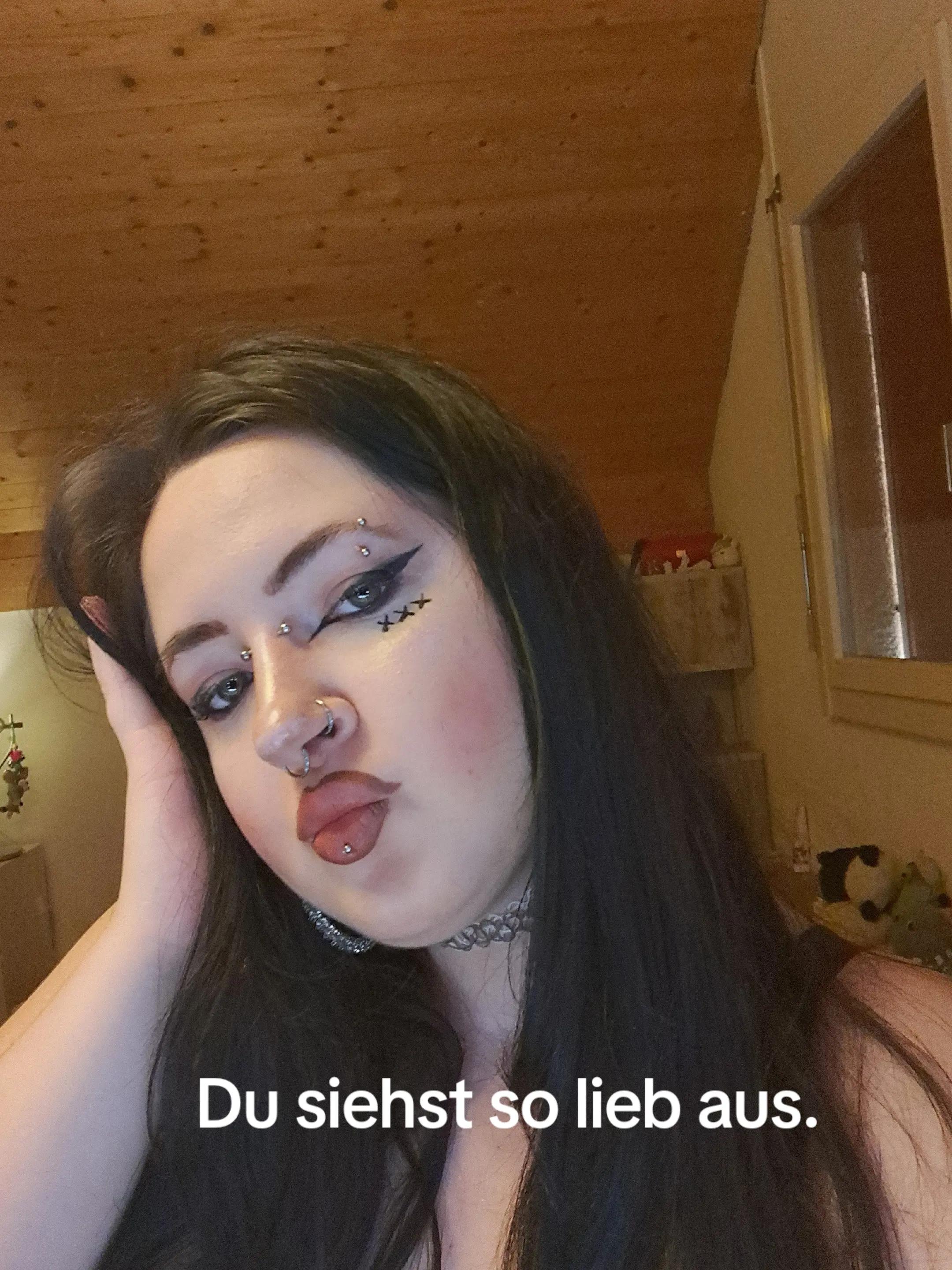 @larissalari🖤🖤