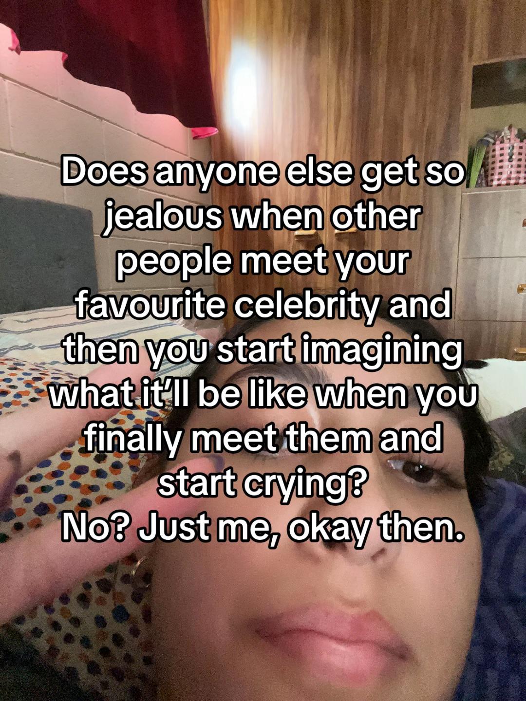 @☮️