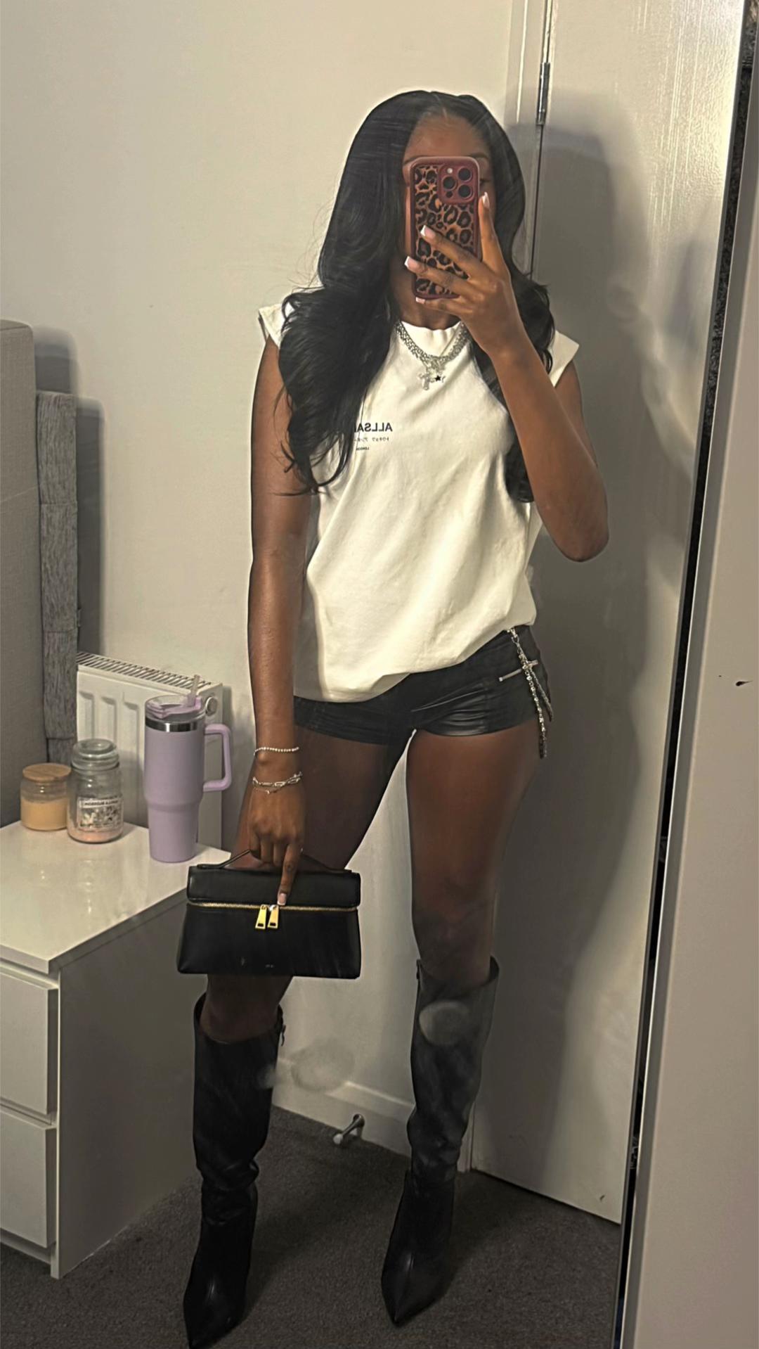 @thtgirlcee