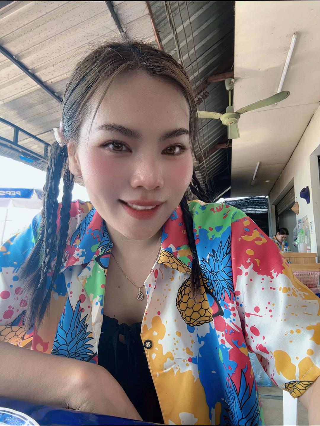@ຟອງ