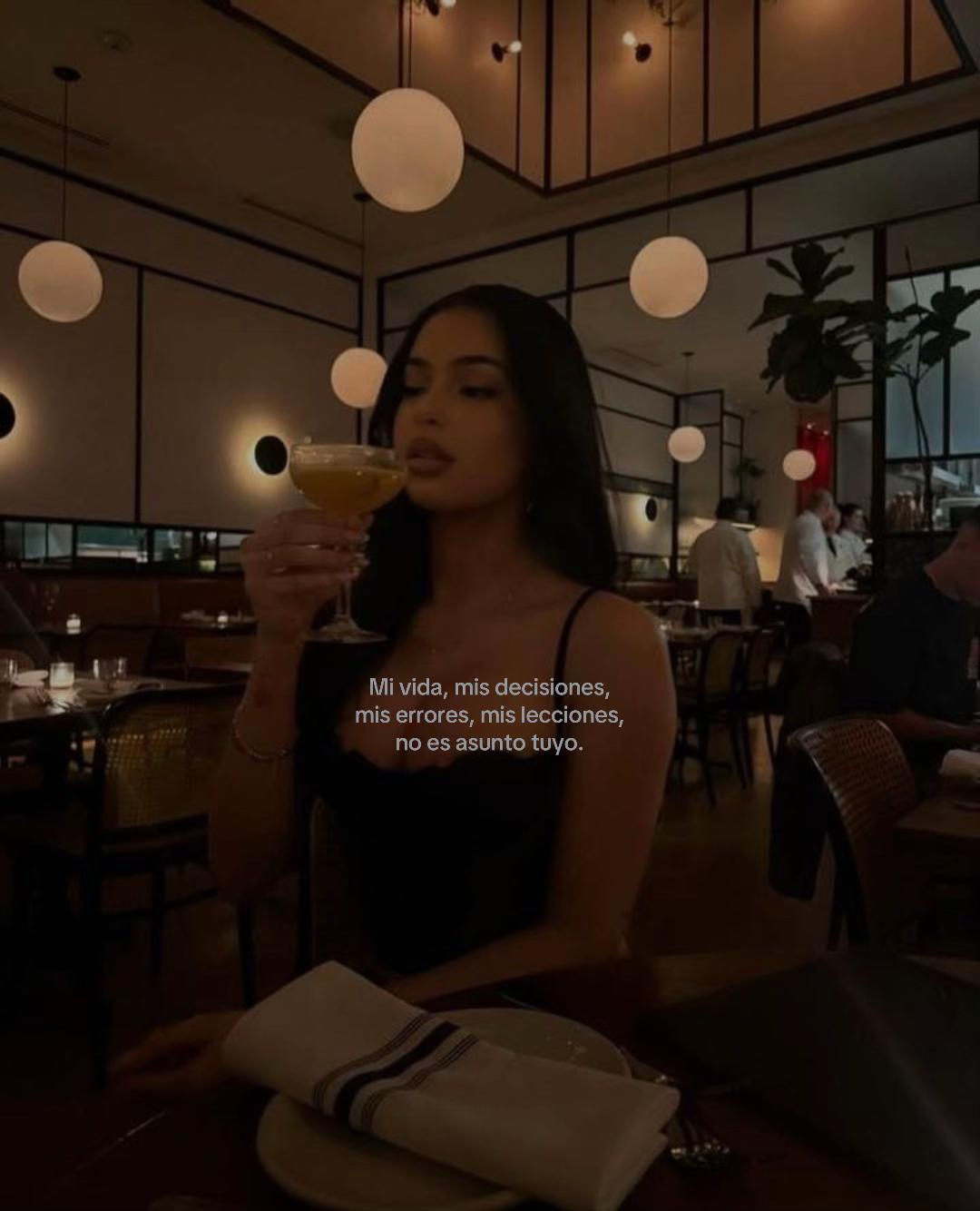 @♱
