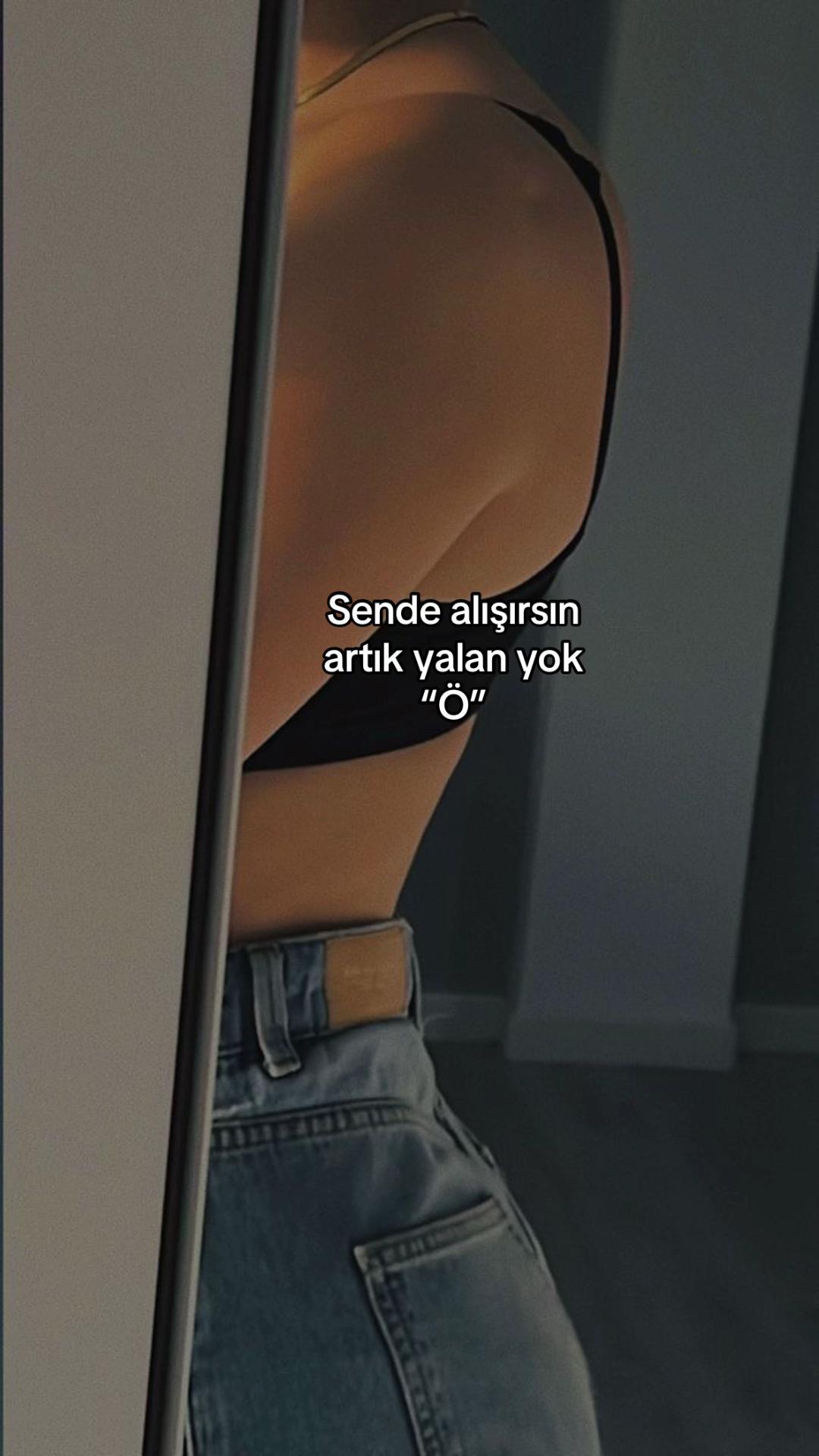 @🦋