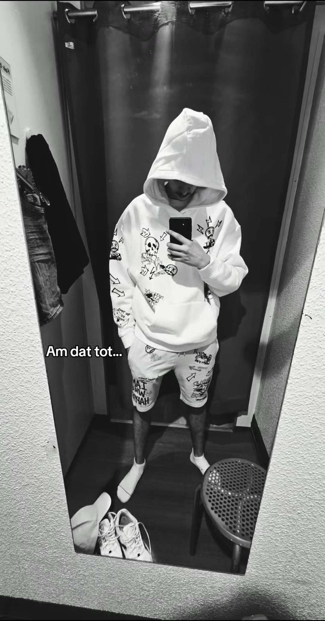 @Ionuttt_22