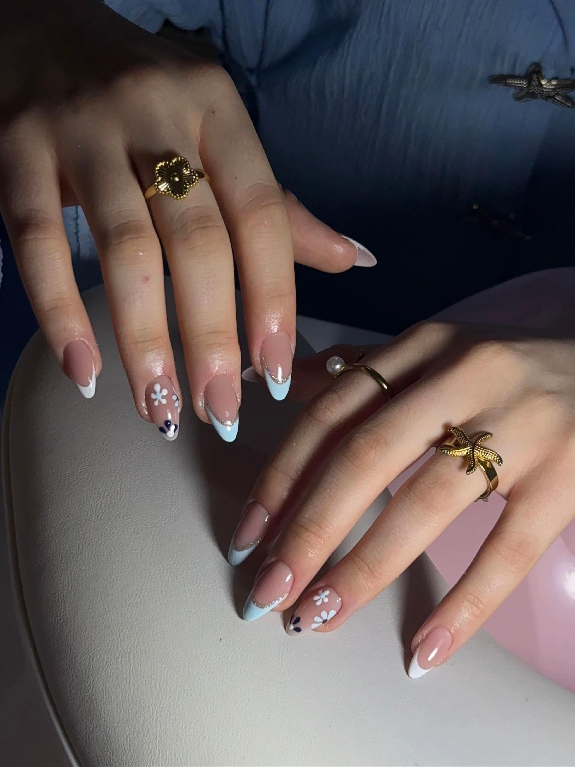 @Bloom Aesthetic