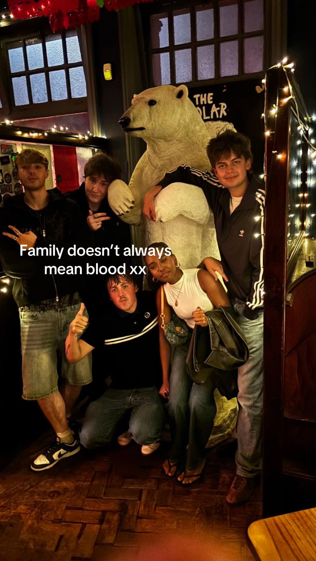 @Dylan🐊