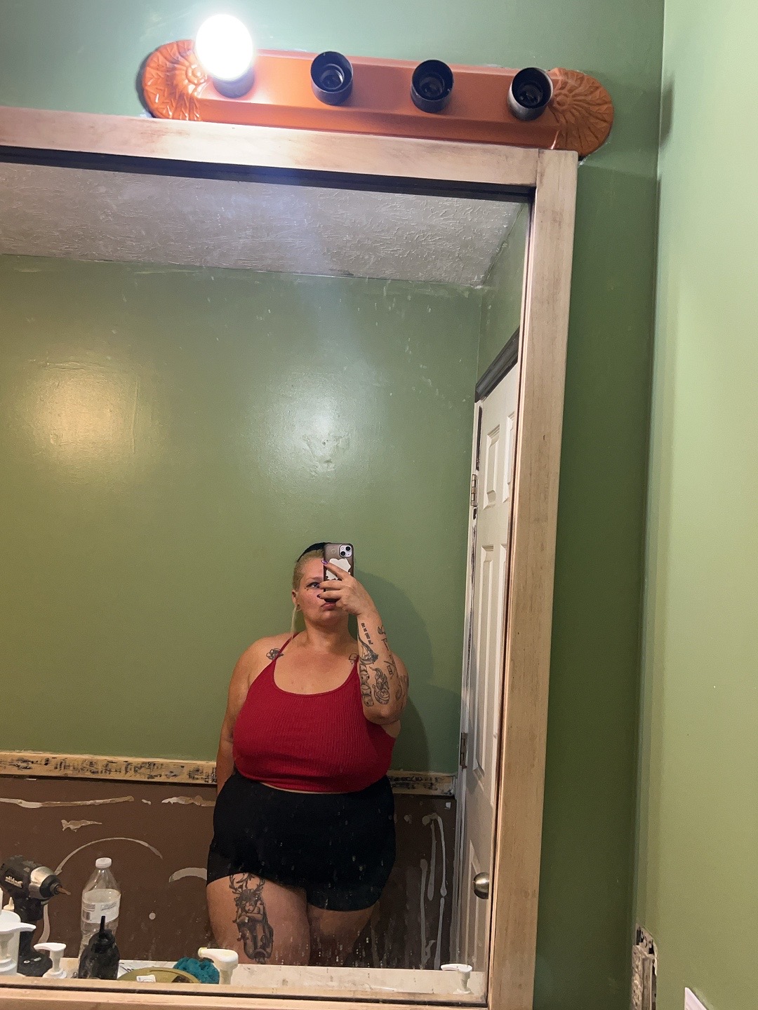 @Liv