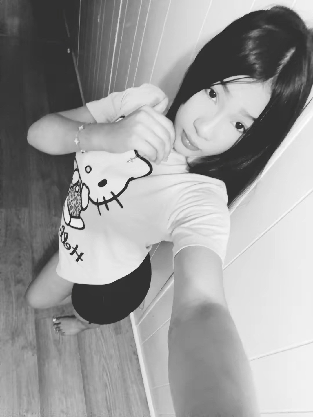 @๐๐๐จ๐ฆ๐ข๐ฆ