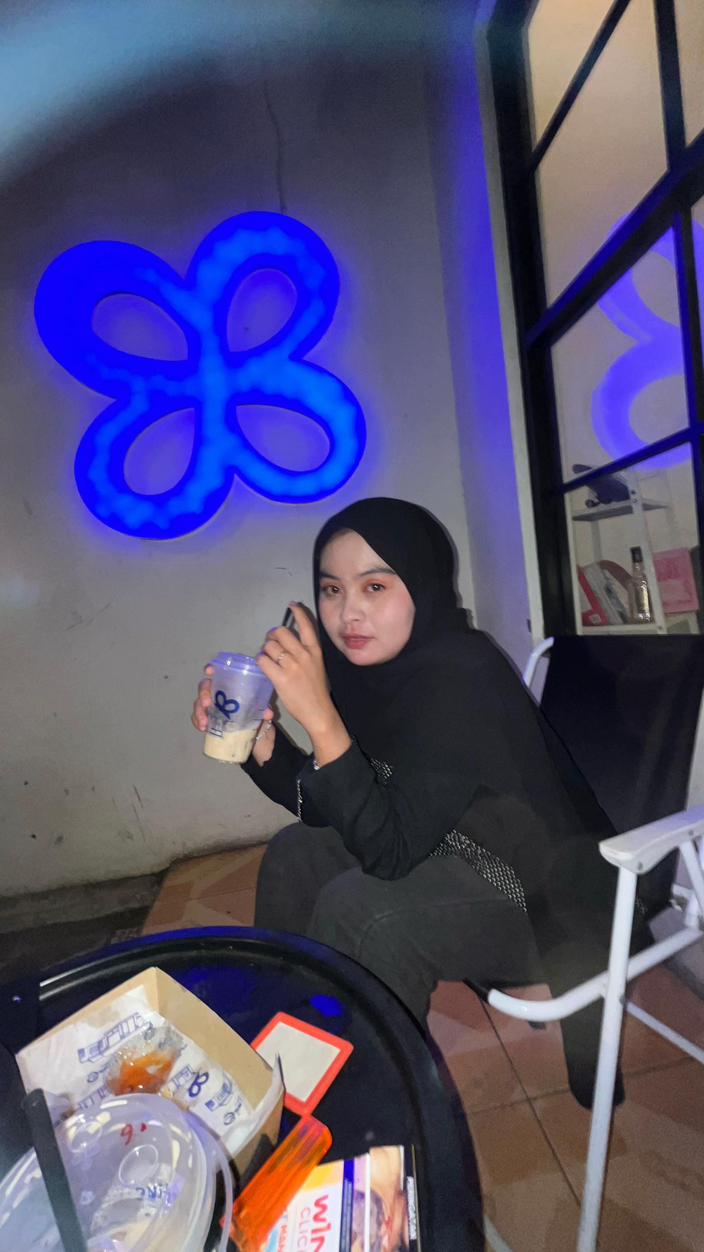 @Unniiiii