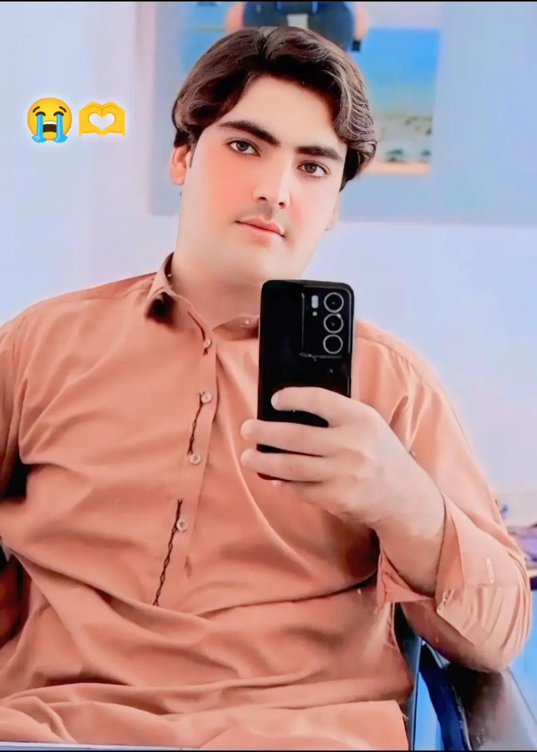 @{SHAHZIB}{KING}