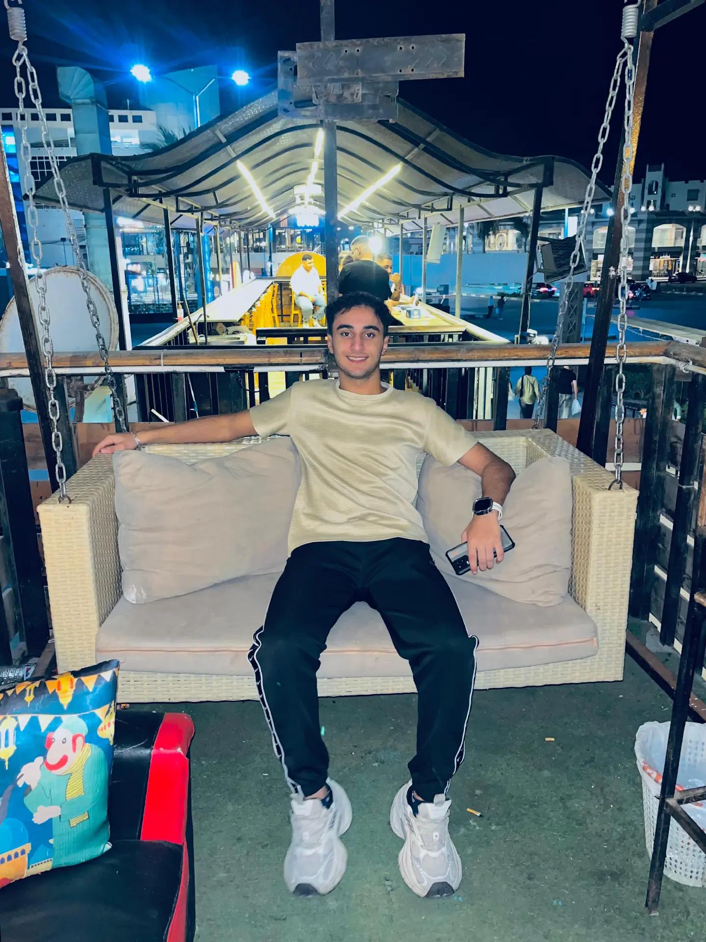 @ايـــE Y A Dـــاد 🦅💯