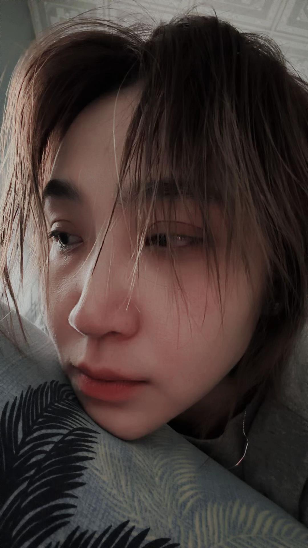 @Tờ_r&acirc;n🖤