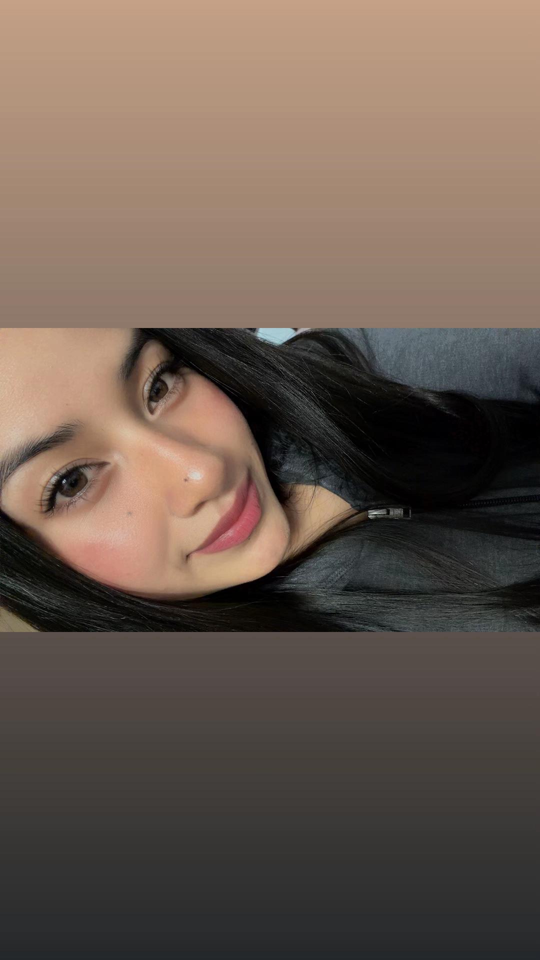 @Neyda Guzmán 🦋