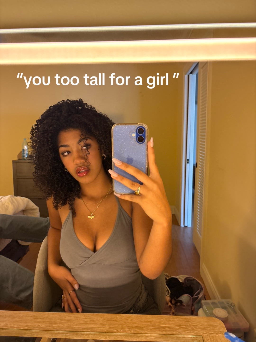 @🎱🐆🥂🍒🌇