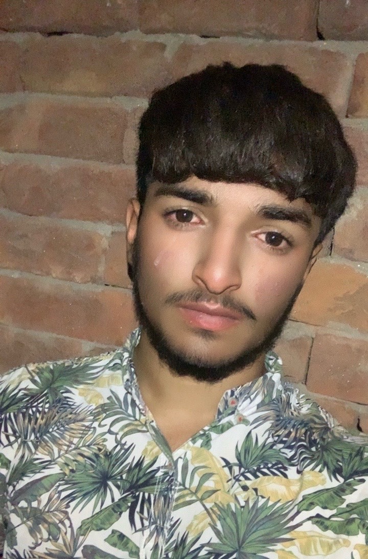 @ملک بادشاہ🔥
