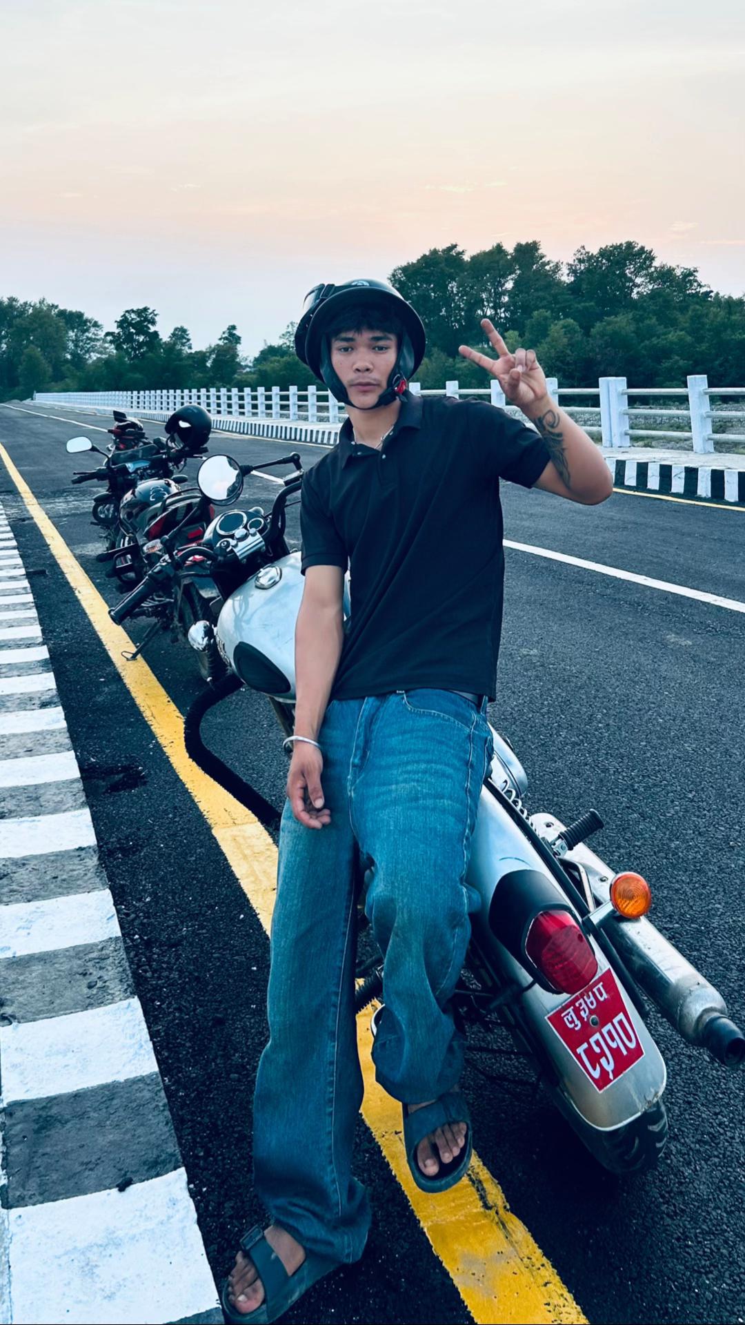 @𝓑𝒽𝒶𝓀𝓉𝒶