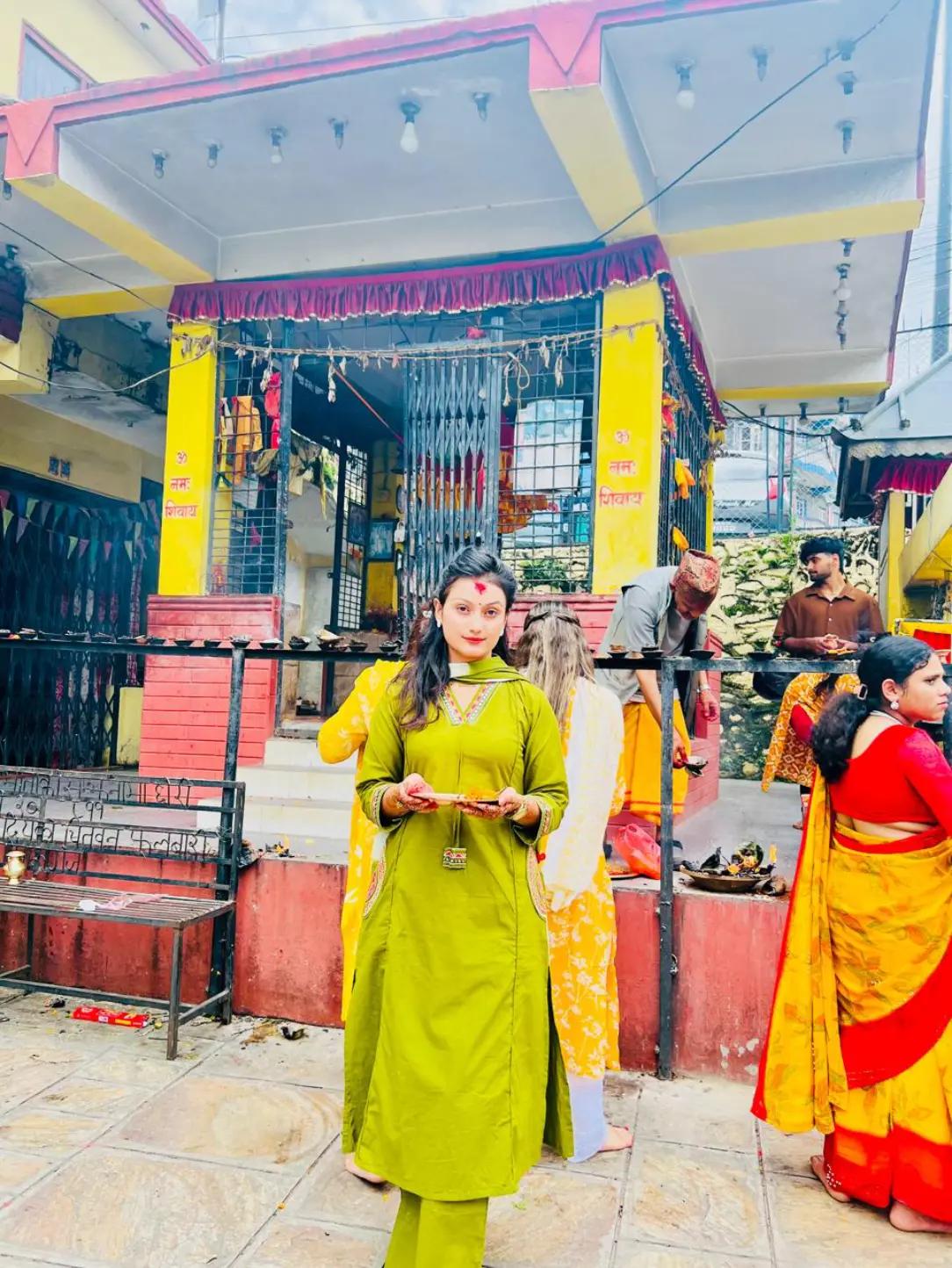 @khusbuxettrii🕉