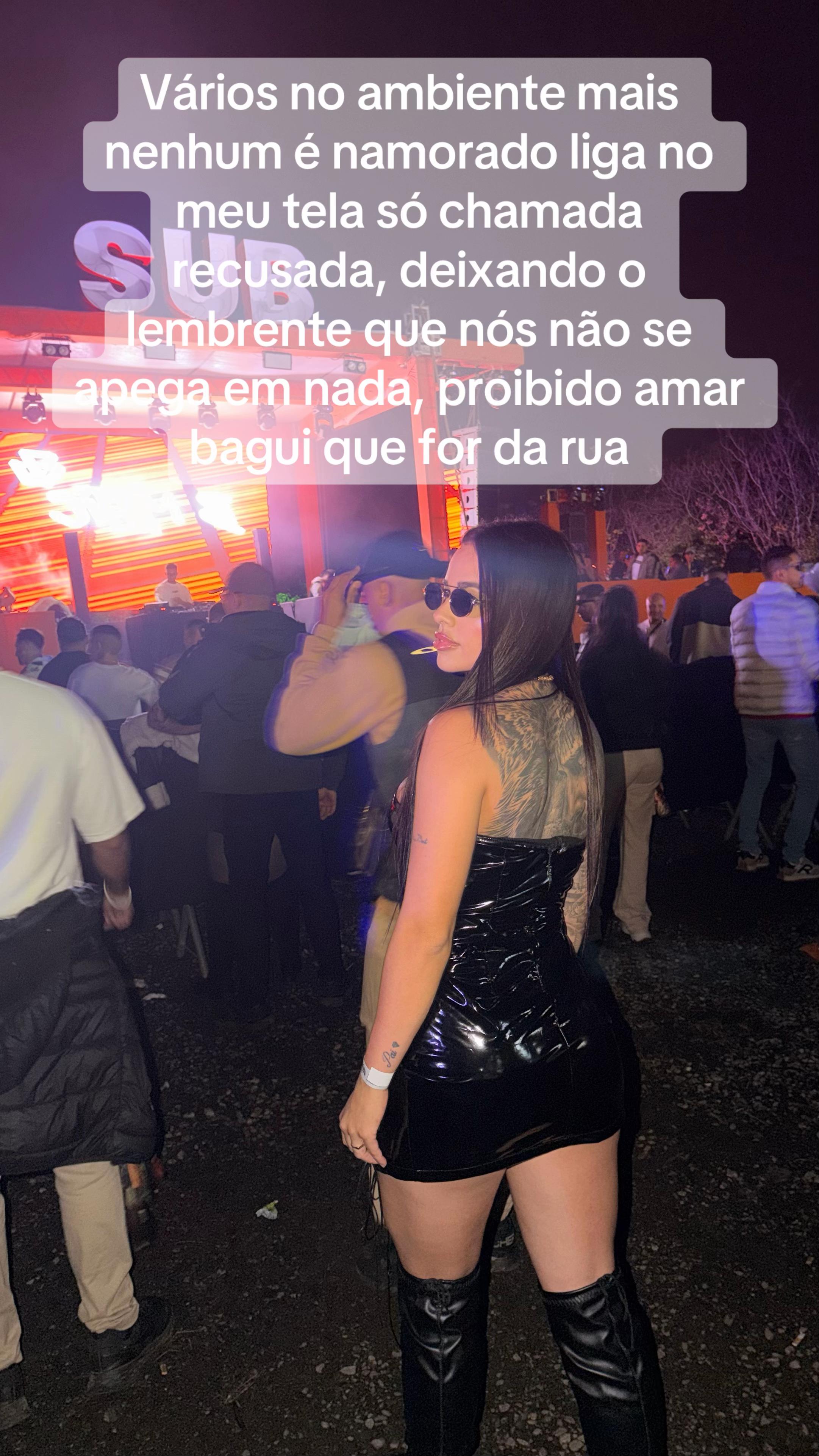 @j__ariaane