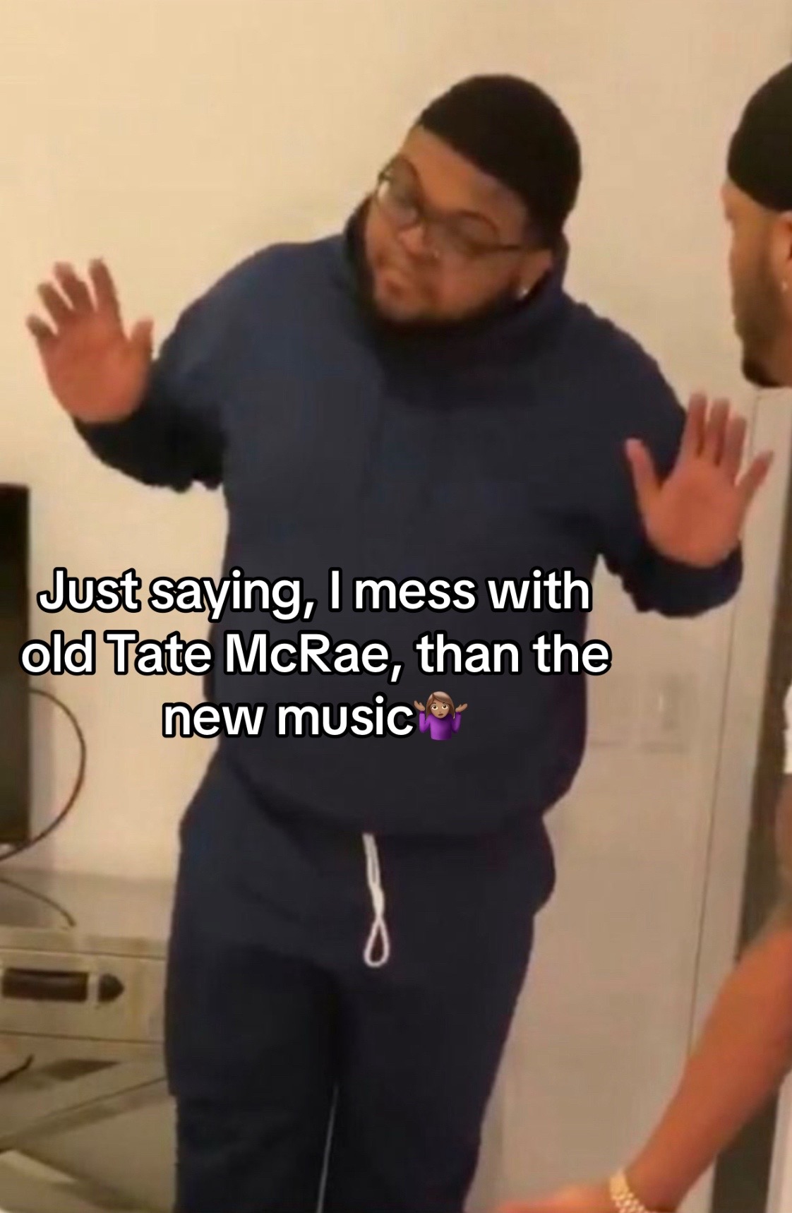 @Randoms☝🏽