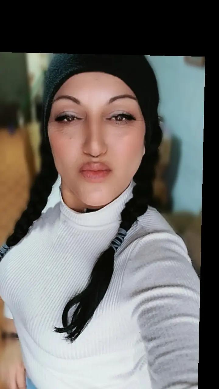 @morenita ✌️💋
