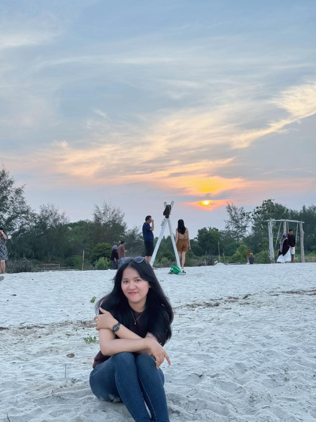 @Lenaaaaaaaaaa🌻