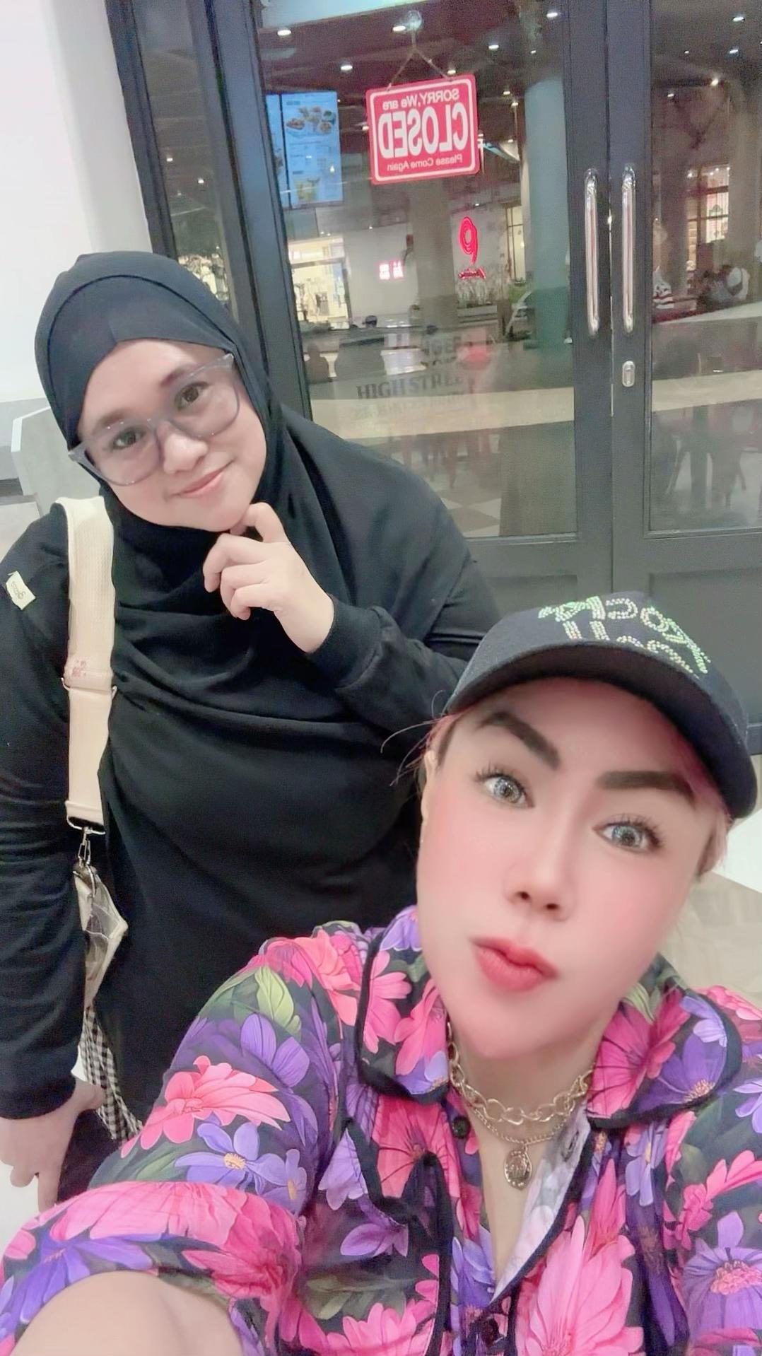 @Ayu Lestari Sari