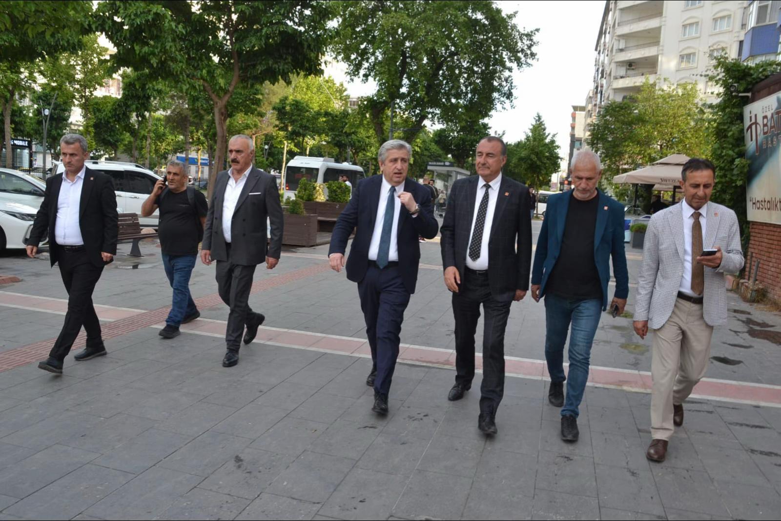 @Servet Barlık