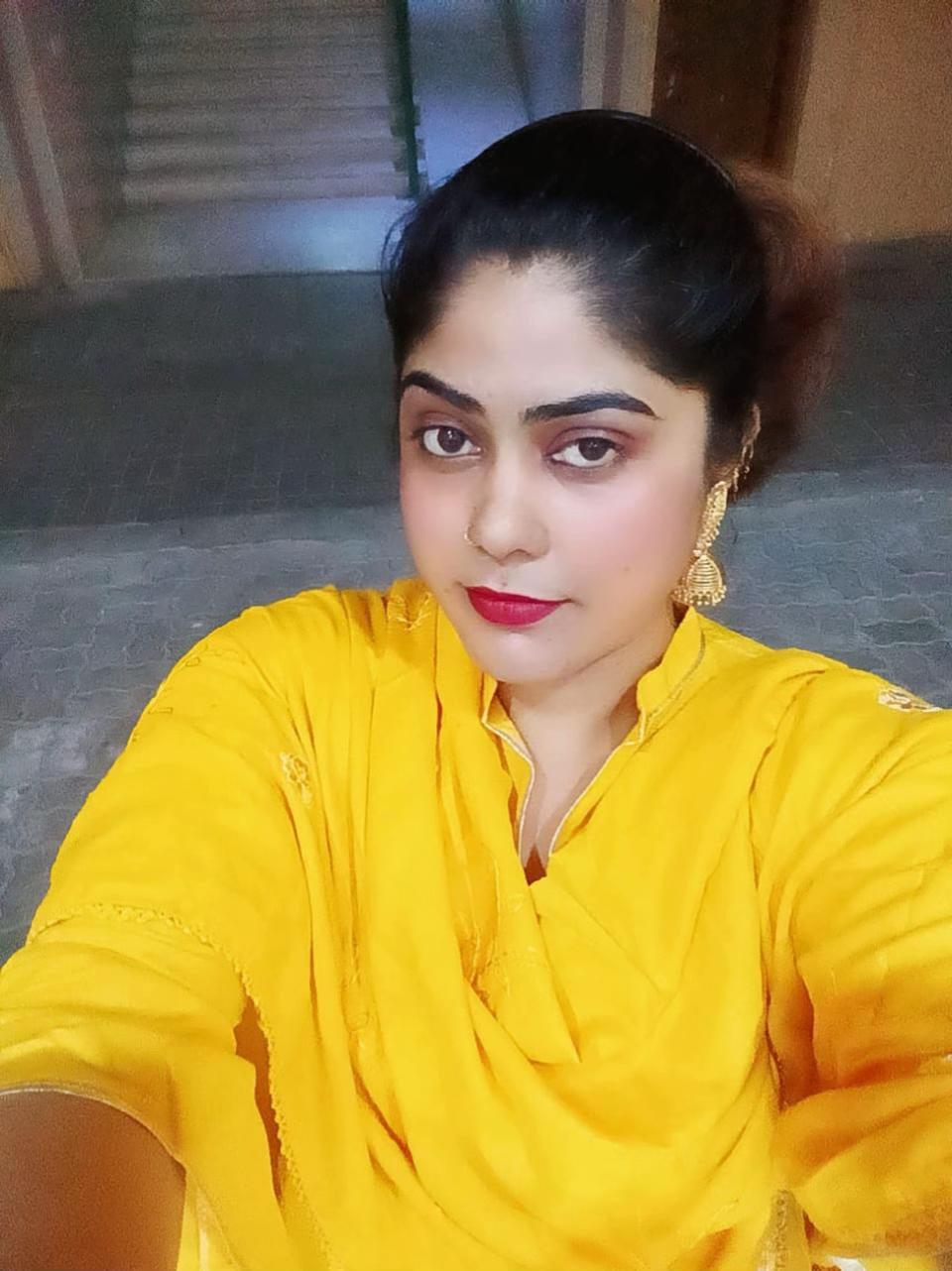 @🥰😘Pakhi&ensp;😍🥰