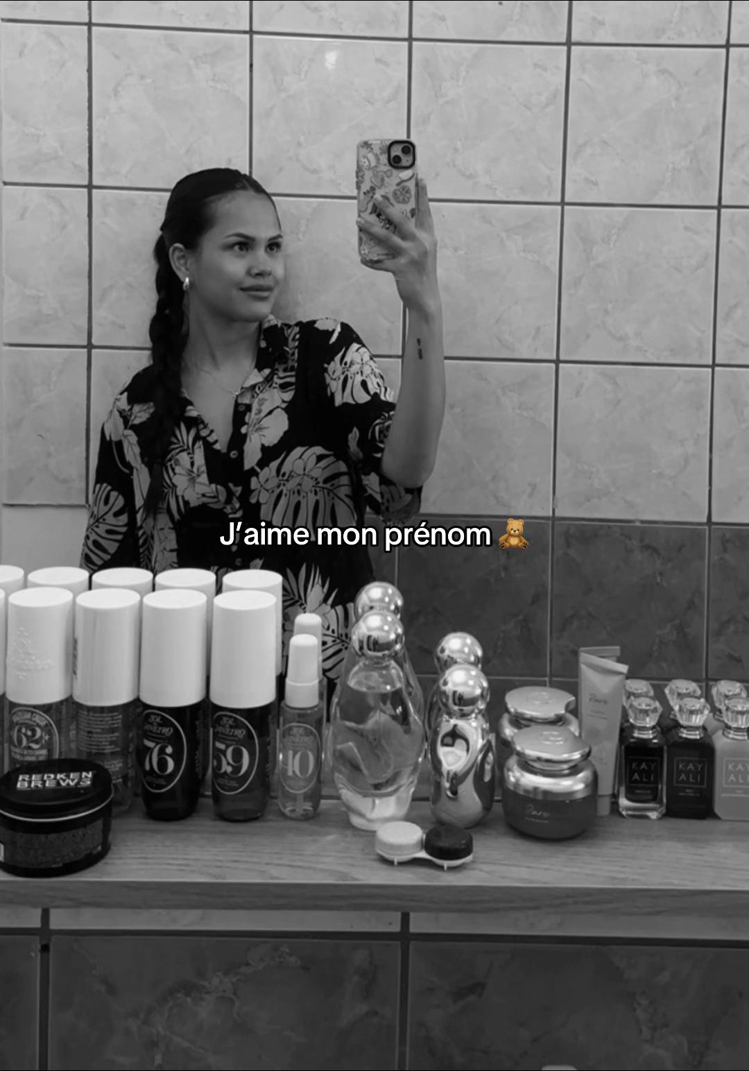 @Laur&egrave;ne