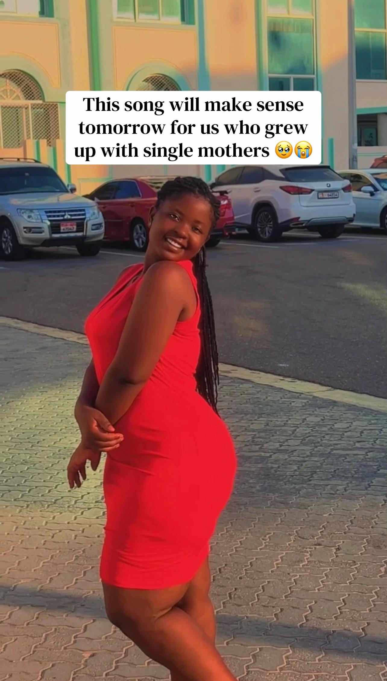@Julie💥🌸