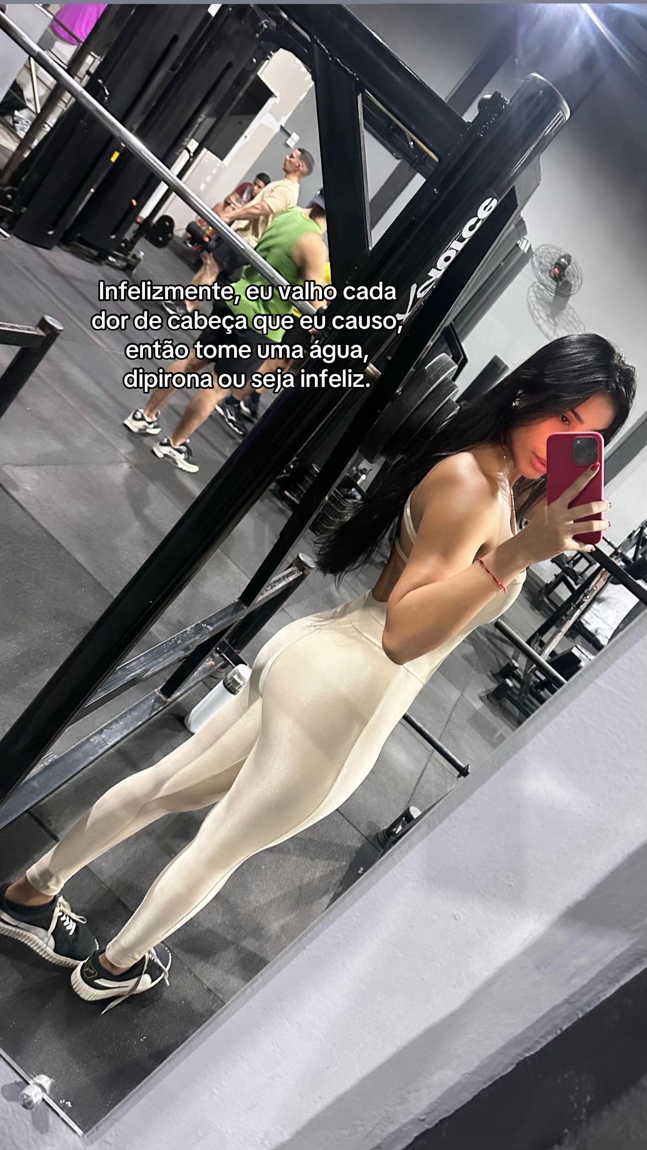 @Lavínia Muniz