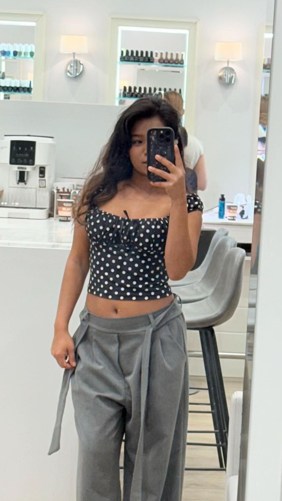 @🦚