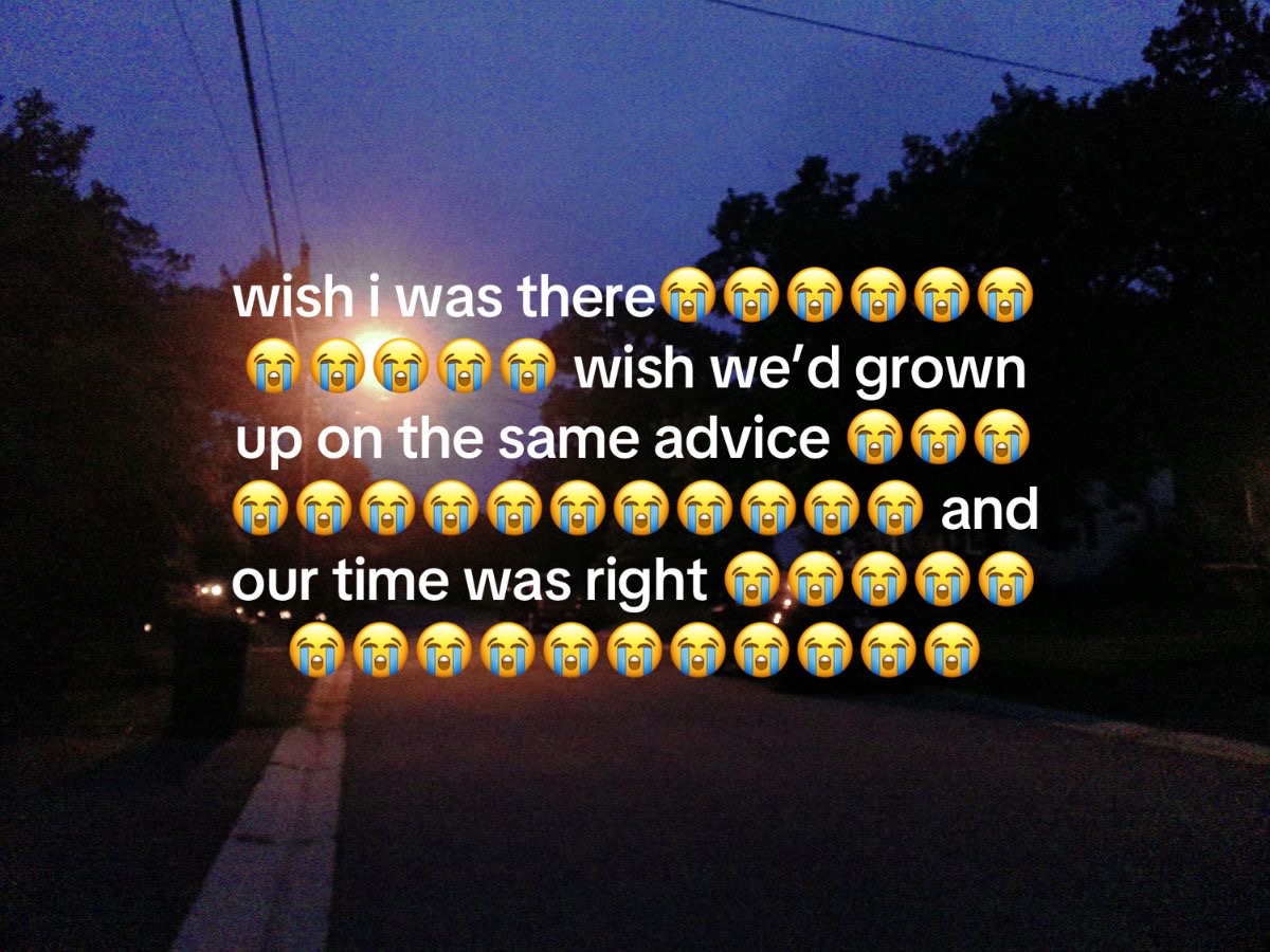 @⃟