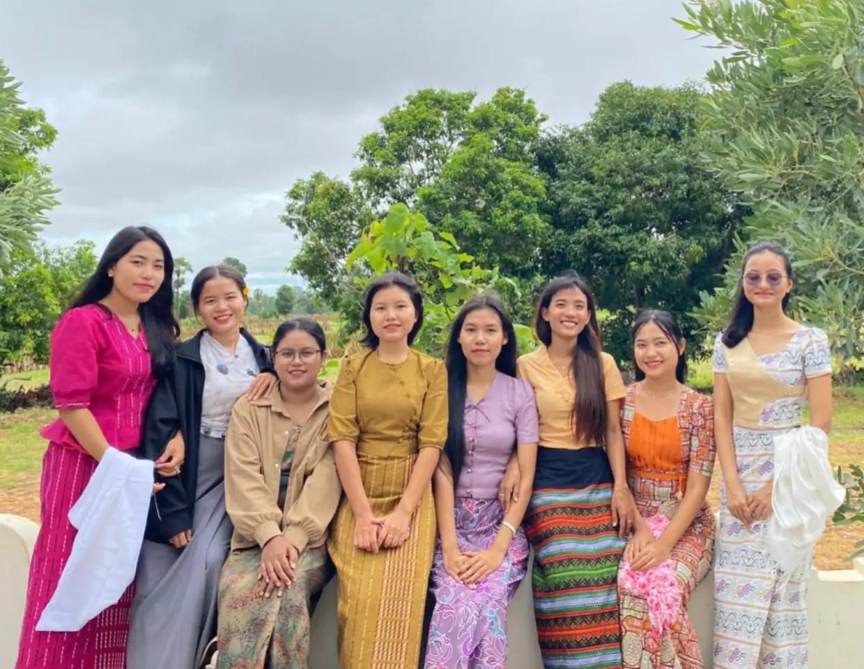 @Phyu💥💥
