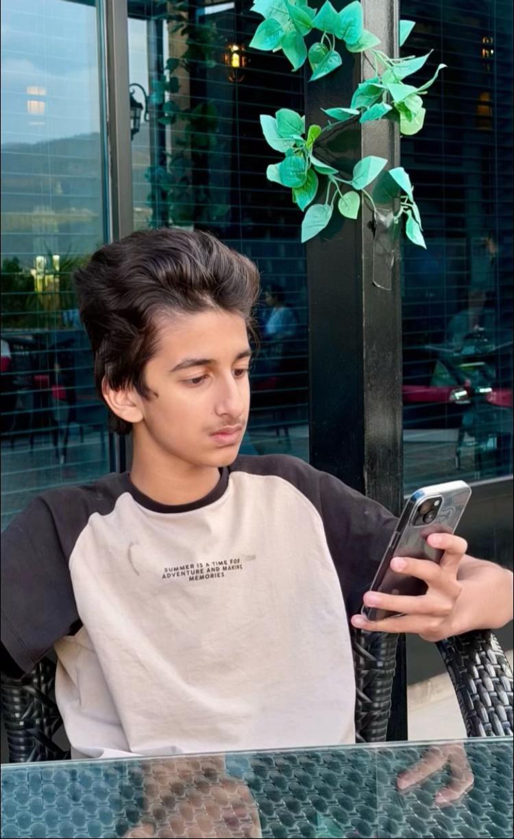 @ایان🤍🌸