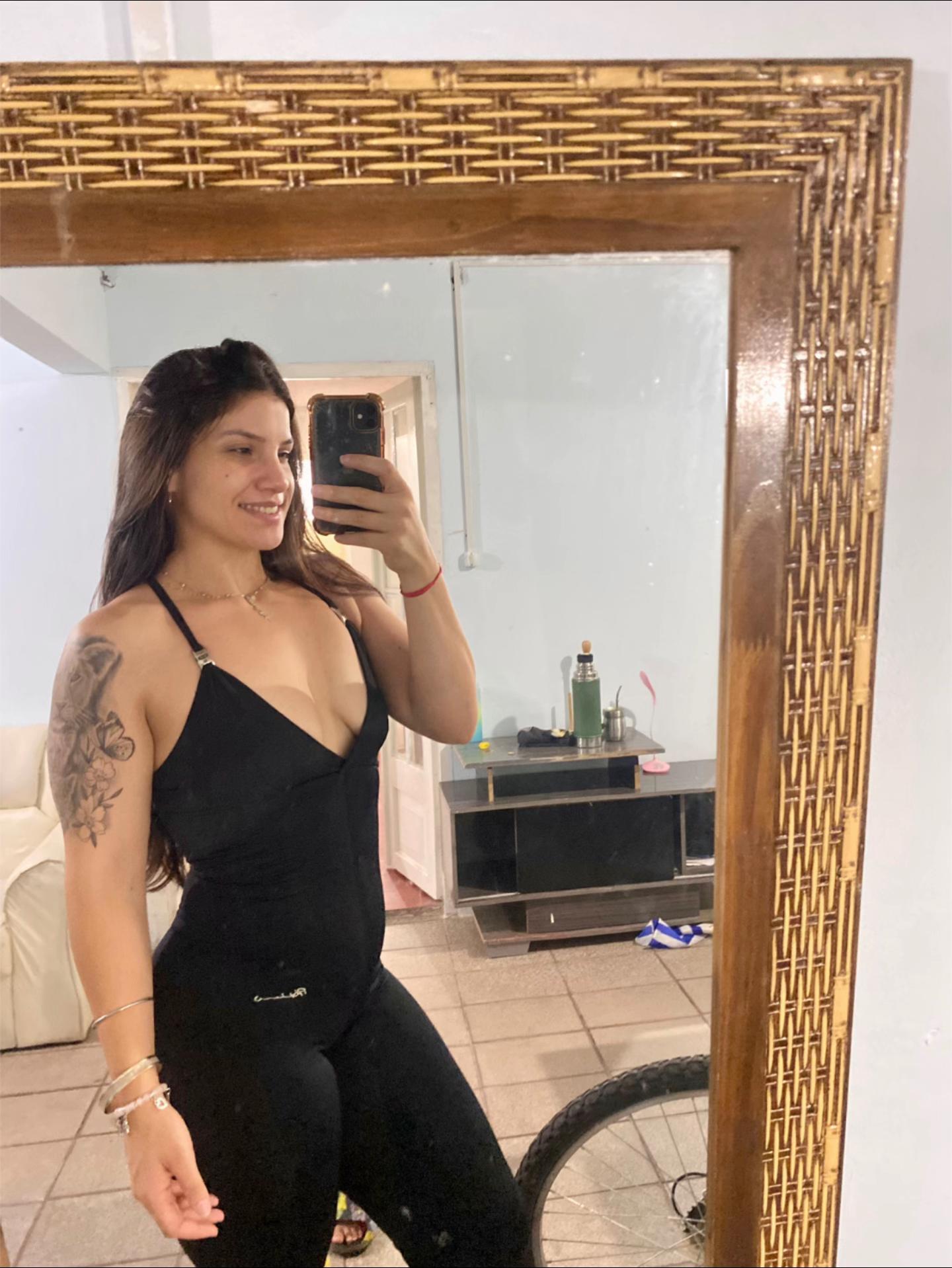 @Correa correa🍓💙❣️✨