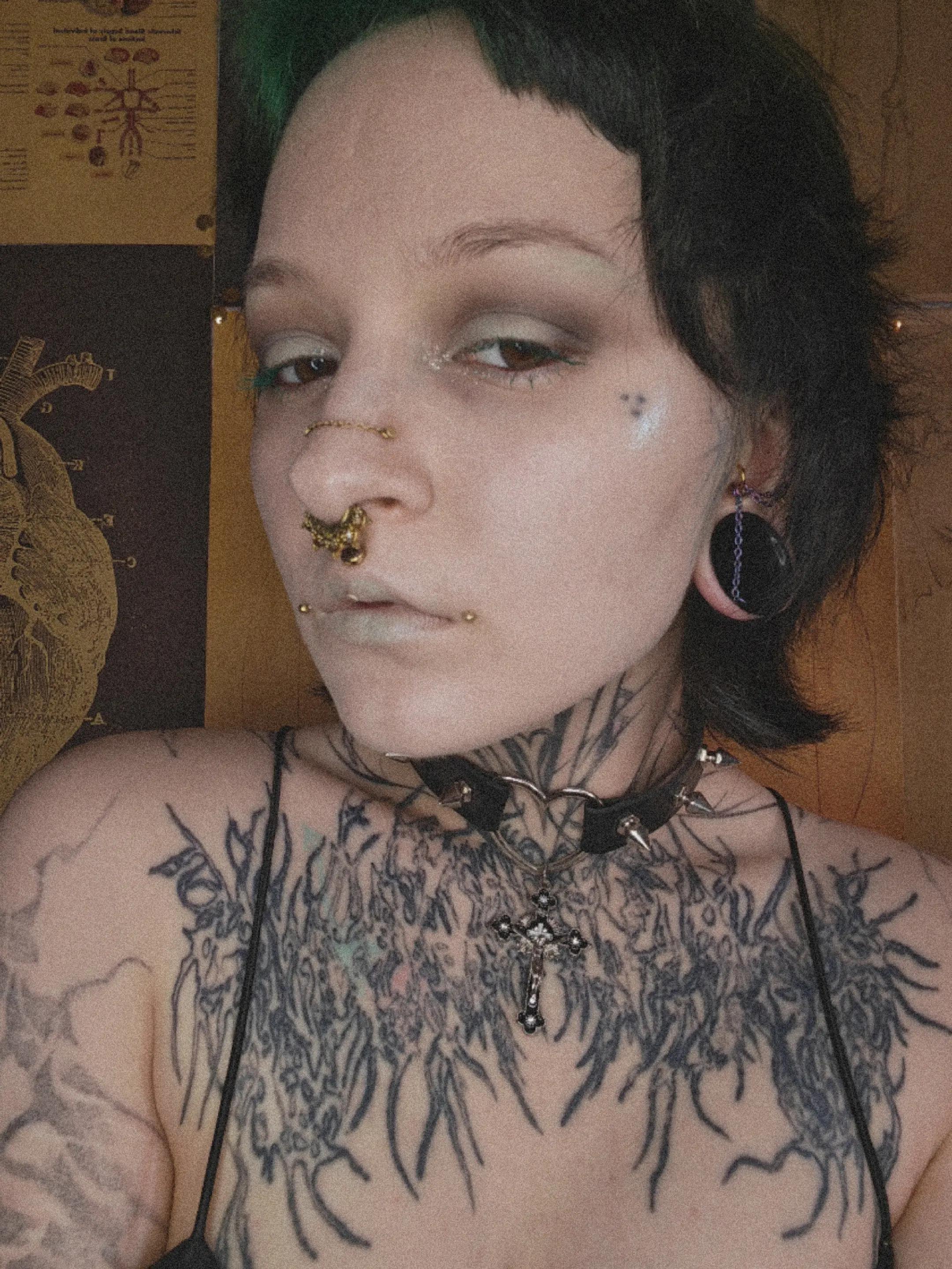 @rotten.candy?