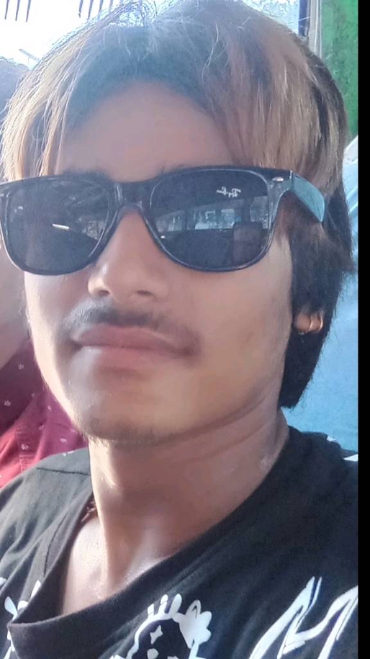 @it's me dhane