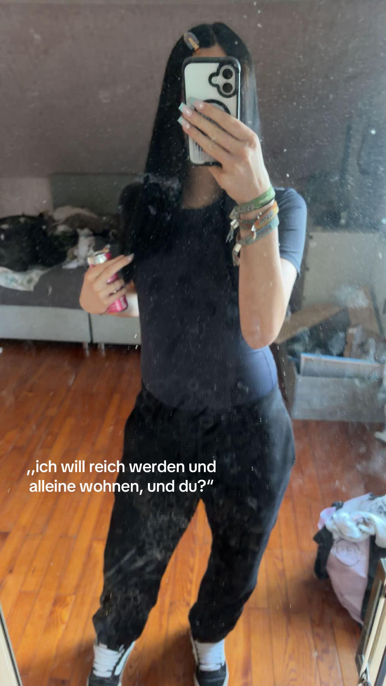 @zoexccc875x