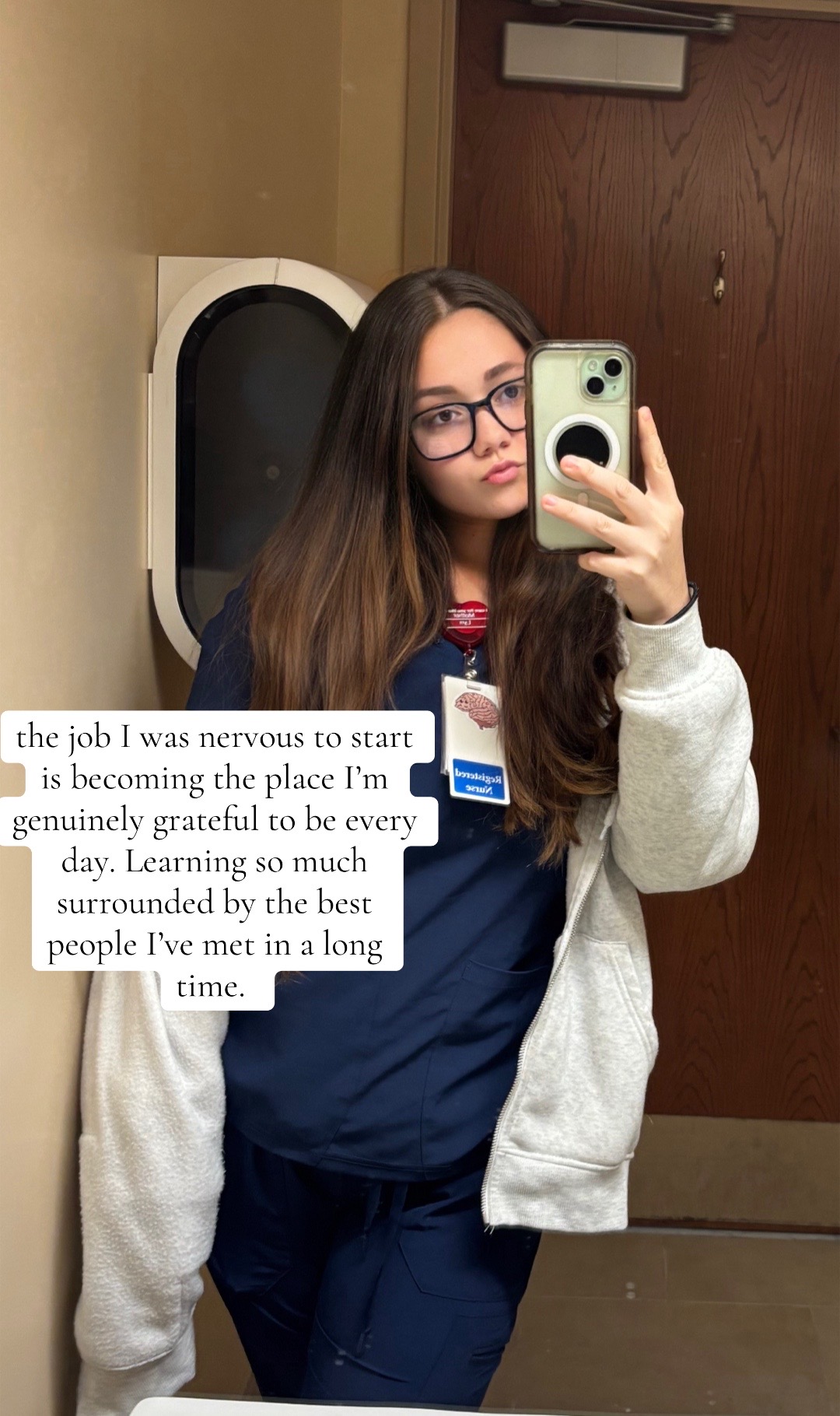 @𝘊𝘩𝘢𝘳𝘭𝘦𝘦 𝘙𝘰𝘣𝘣𝘪𝘯𝘴