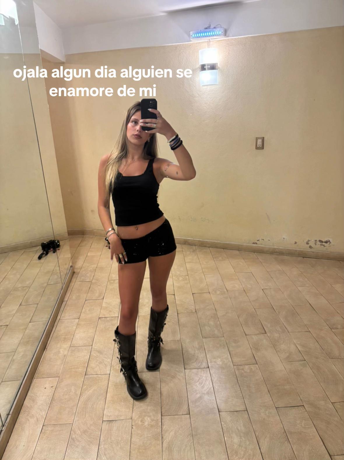 @lolitaa