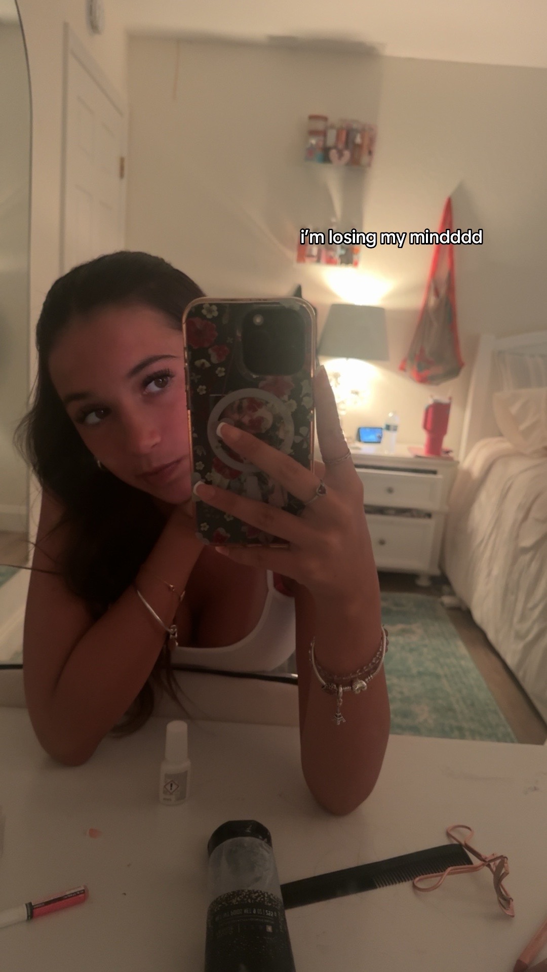 @aliviagrace444