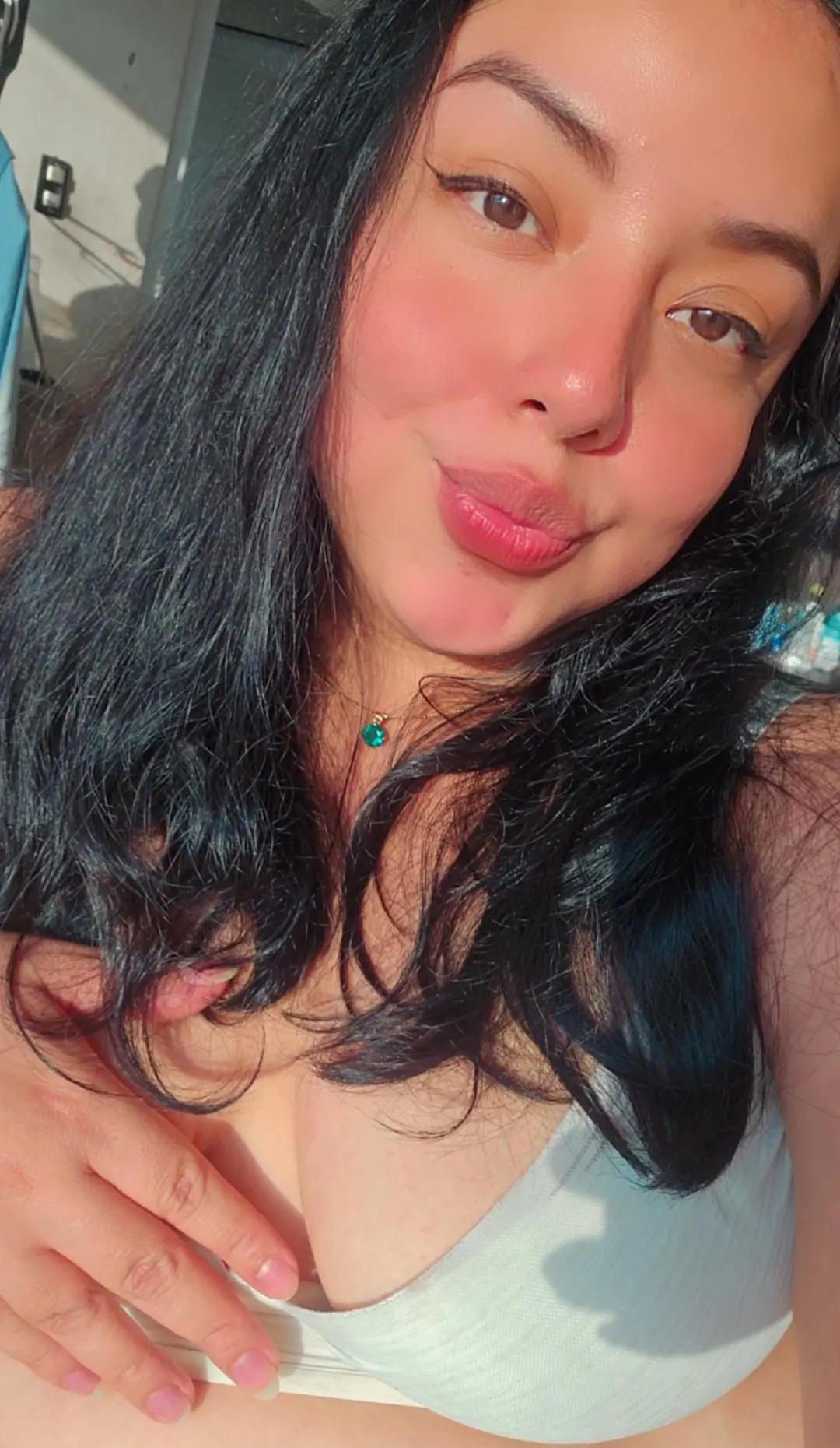 @Gabriela M.🪼