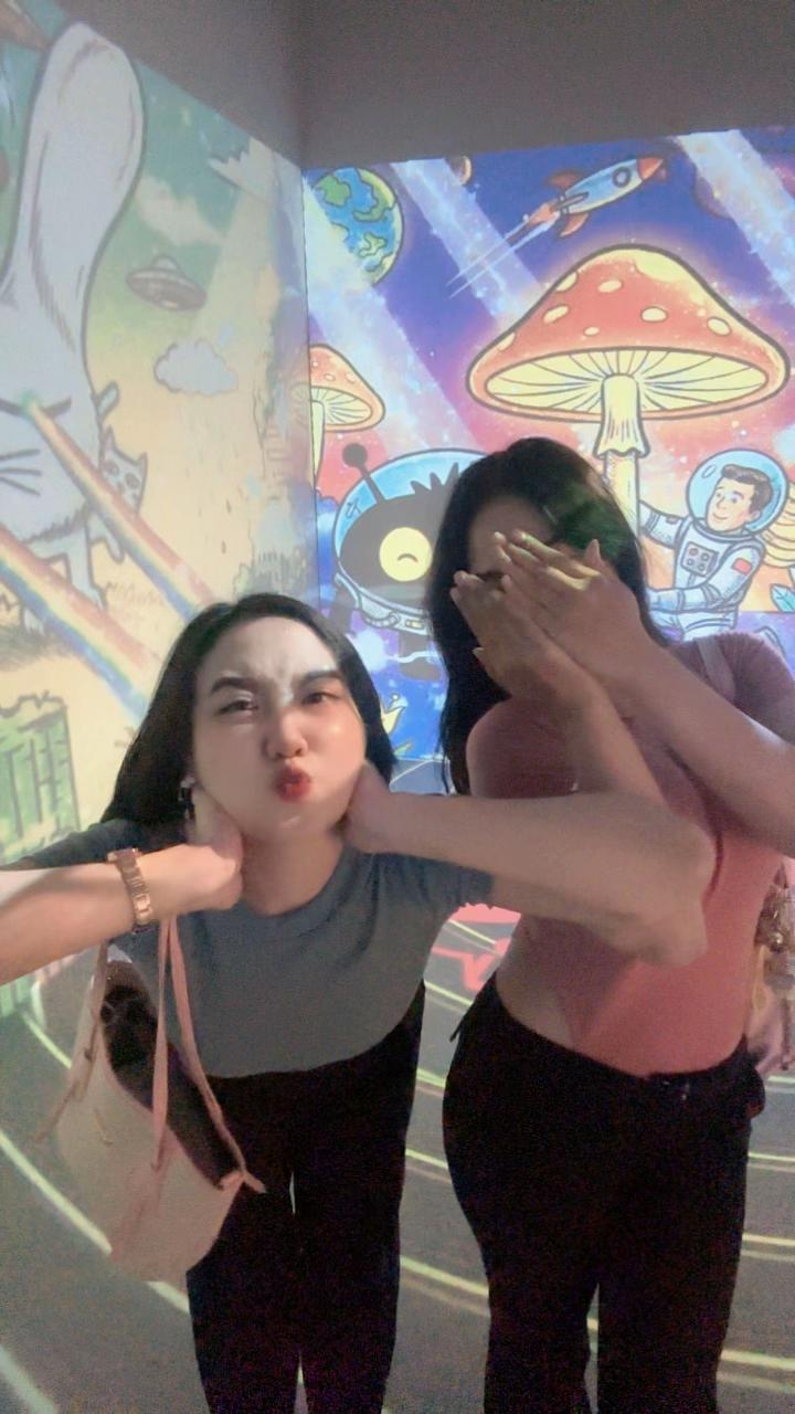 @callmeyourbae